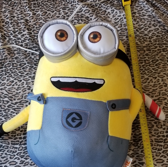 Pre-Owned Minion Stuffed Excellent Condition - Picture 2 of 4